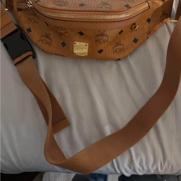 MCM Visetos Small Belt Bag with dust bag - Picture 2 of 3